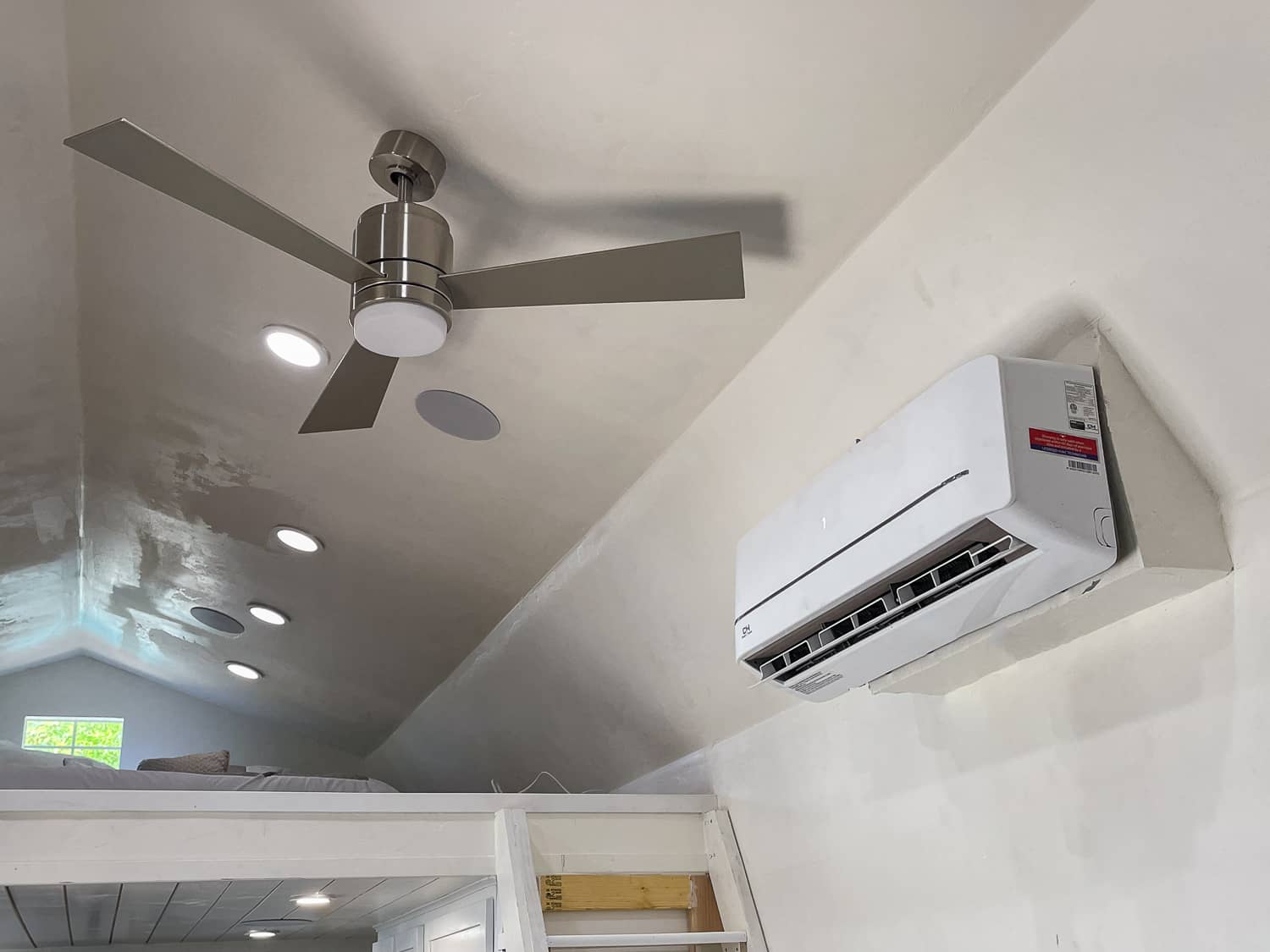 Efficient climate system in a WFM tiny home